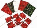 Christmas Fat Quarter Bundle, 100% Cotton, Festive Poinsettia Swirls Stars Metallic Gold Material, Quilting Sewing Craft Fabric, Set of 5